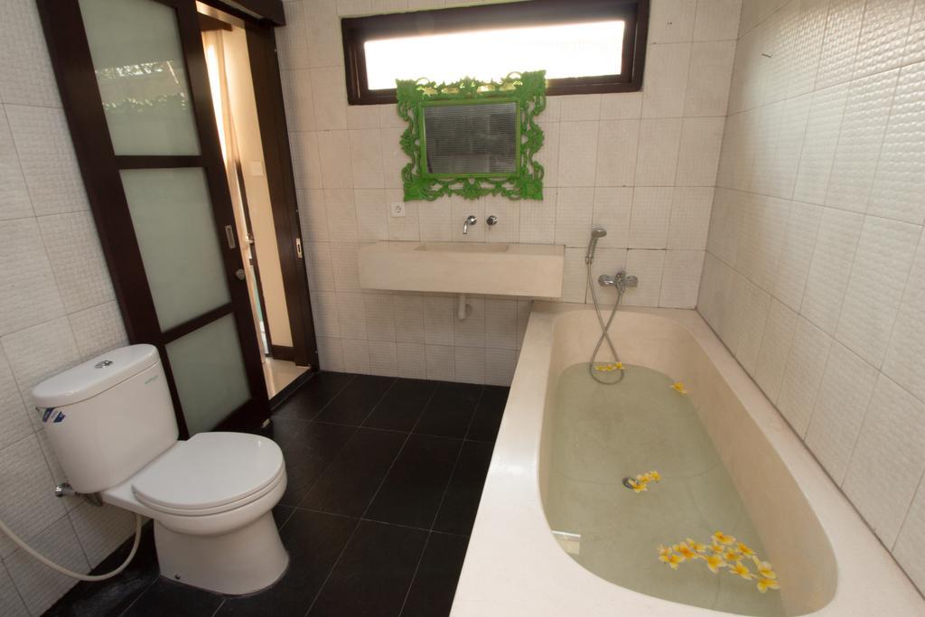 Plawa Apartemen Seminyak (Bali)